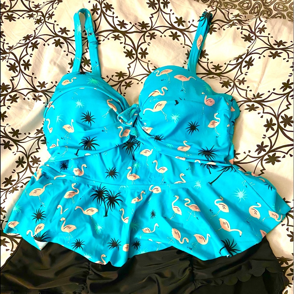 Torrid Swimsuit tankini top